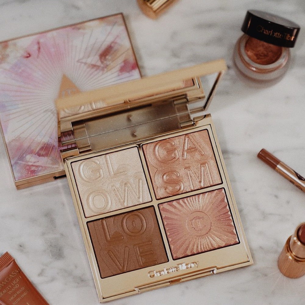 Charlotte Tilbury Highlighter Palette - Gold and Brown Shades
